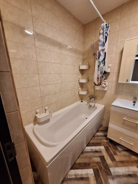 Militari, Lujerului, Exigent Two, metrou, bloc nou,